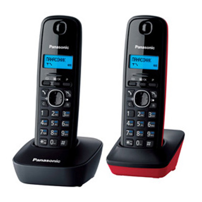 Радиотелефон Panasonic KX-TG1612RU3 черный-красный