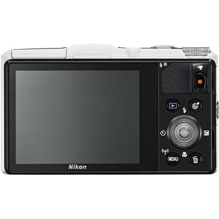 Компактная фотокамера Nikon Coolpix S9700 белый