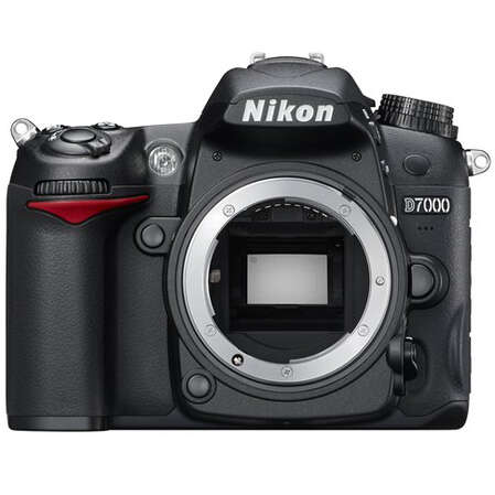 Зеркальная фотокамера Nikon D7000 Kit 18-105 VR