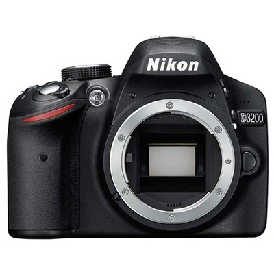 Зеркальная фотокамера Nikon D3200 body