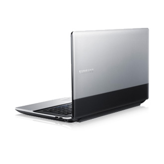 Ноутбук Samsung 300E5A-S07 i3 2350M/4Gb/320Gb/DVDRW/GT520MX 1G/15.6"/HD/WiFi/BT/W7HB/Cam/6c/silver
