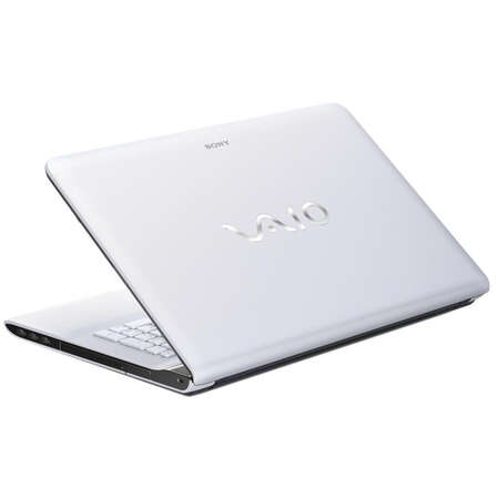 Ноутбук Sony Vaio SVE1713L1RW 2020M/4GB/500GB/HD 7650 1Gb/DVD/17.3" HD+/WF/BT/Win8 white SV-E1713L1R/W