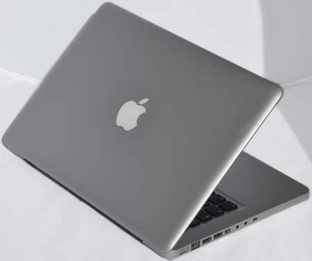 Ноутбук Apple MacBook MB466RS/A 13" 2.0GHz/C2D/2G/160G/9400/DVD-RW