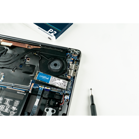 Внутренний SSD-накопитель 500Gb Crucial P2 CT500P2SSD8 M.2 2280 PCIe NVMe 3.0 x4