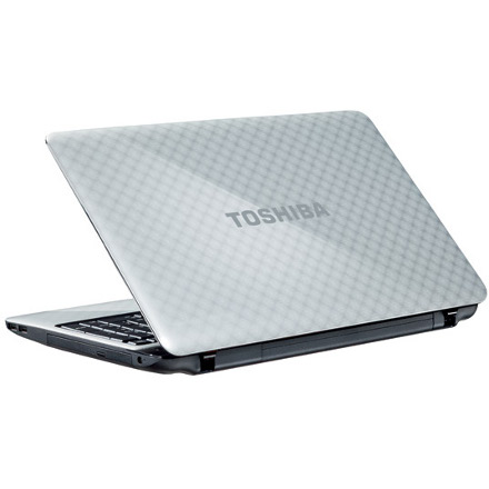 Ноутбук Toshiba Satellite L750-12G Core i3-2310M/4GB/640GB/DVD/BT/GT525M/15,6"HD/Win 7 HP64/Shining Silver