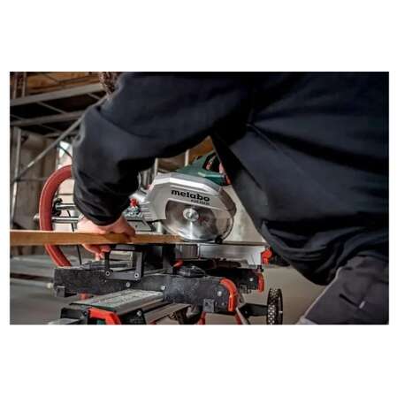Торцовочная пила Metabo KGS 254 M 613254000