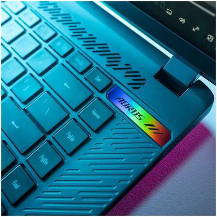 Ноутбук Gigabyte Aorus 16X Core i7 13650HX/16Gb/1Tb SSD/NV RTX4060 8Gb/16" QHD+/Win11 Grey