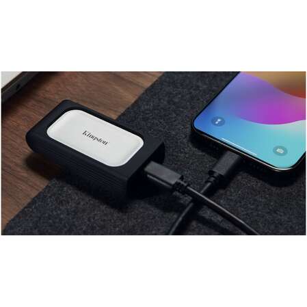 Внешний SSD-накопитель 1Tb Kingston XS2000 SXS2000/1000G (SSD) USB 3.2 серебристый