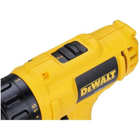 Аккумуляторная дрель-шуруповерт DeWALT DCD700D2B1