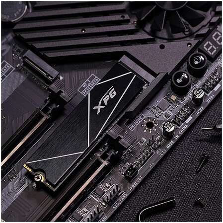 Внутренний SSD-накопитель 512Gb A-Data Gammix S70 Blade AGAMMIXS70B-512G-CS M.2 2280 PCIe NVMe 4.0 x4