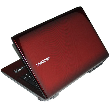 Ноутбук Samsung R780/JS0B i3-350M/3G/320G/NV330M 1gb/DVD/17.3/WF/BT/cam/Win7 HB