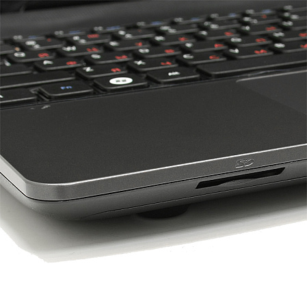 Ноутбук Samsung 300E5A-S0G i3-2350/4Gb/1Tb/DVD/GT520MX 1Gb/15.6"/HD/BT/W7HB64/Cam/6c