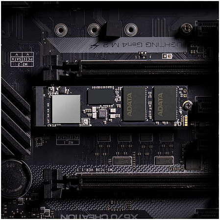 Внутренний SSD-накопитель 512Gb A-Data Gammix S70 Blade AGAMMIXS70B-512G-CS M.2 2280 PCIe NVMe 4.0 x4