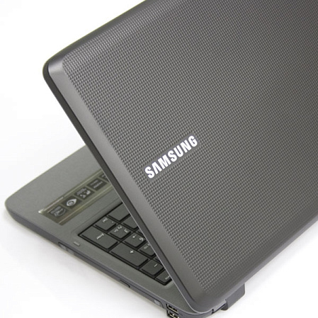 Ноутбук Samsung R530/JA04 T4400/4G/320G/DVD/15.6/WiFi/Cam/Win7 HB Black/grey(int)