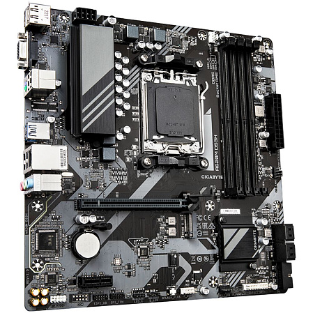 Материнская плата Gigabyte A620M DS3H  Socket-AM5 AMD A620 4xDDR5, 4xSATA3, RAID, 1xM.2, 1xPCI-E16x, 1xUSB3.2, 1xUSB3.2 Type C, D-Sub, DP, HDMI, Glan, mATX Ret