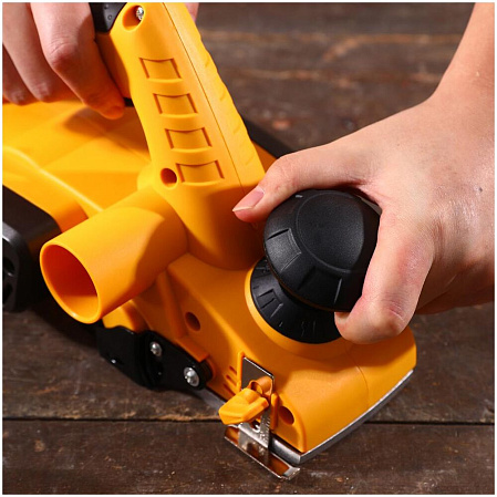 Рубанок Deko DKEP1100W SET1, 1100Вт, 82 мм	 083-1074