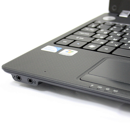 Ноутбук Acer eMachines eME732ZG-P622G32Mikk P6200/2Gb/320Gb/DVD/AMD 6370/15.6"/W7ST 32 (LX.NDD08.001)