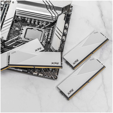 Модуль памяти DIMM 32Gb 2х16Gb DDR5 PC48000 6000MHz ADATA XPG Lancer White (AX5U6000C3016G-DCLAWH)