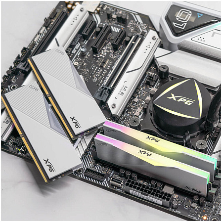 Модуль памяти DIMM 64Gb 2х32Gb DDR5 PC51200 6400MHz ADATA XPG Lancer RGB White (AX5U6400C3232G-DCLARWH)