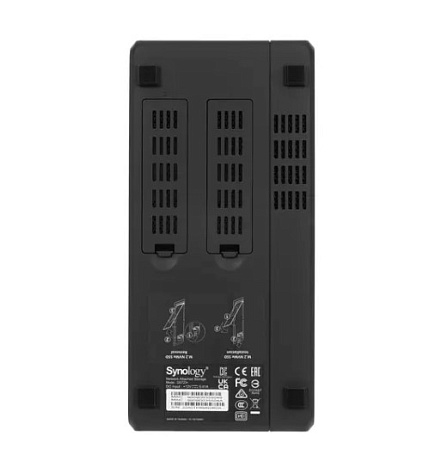 Сетевое хранилище NAS Synology DS723+